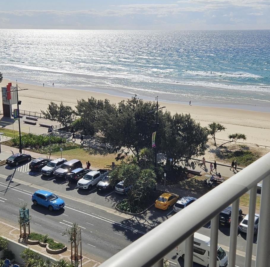 Beachfront Studio Gold Coast Dış mekan fotoğraf